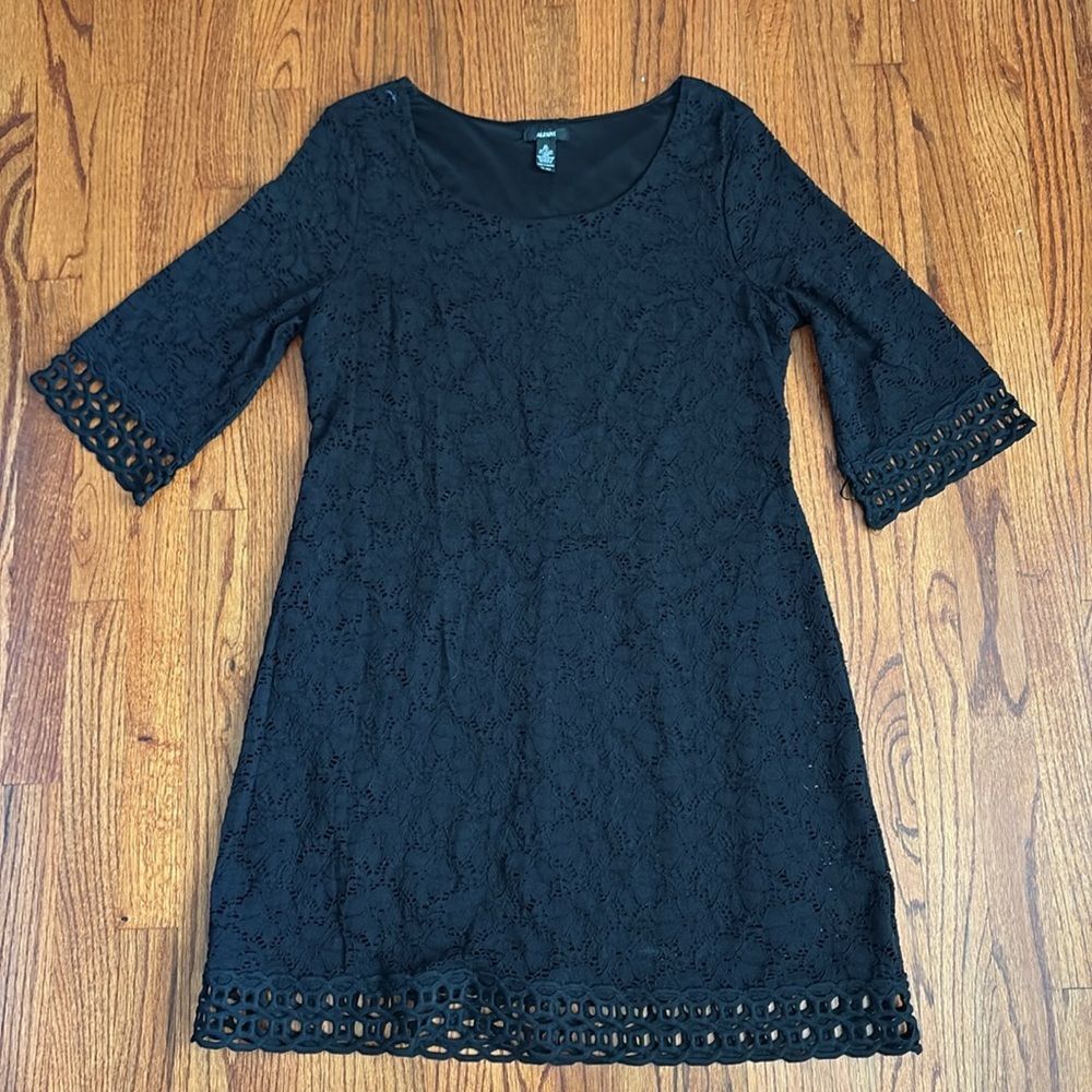 ALFANI Black Lace Sheath Dress with Cutout Trim – Size XL